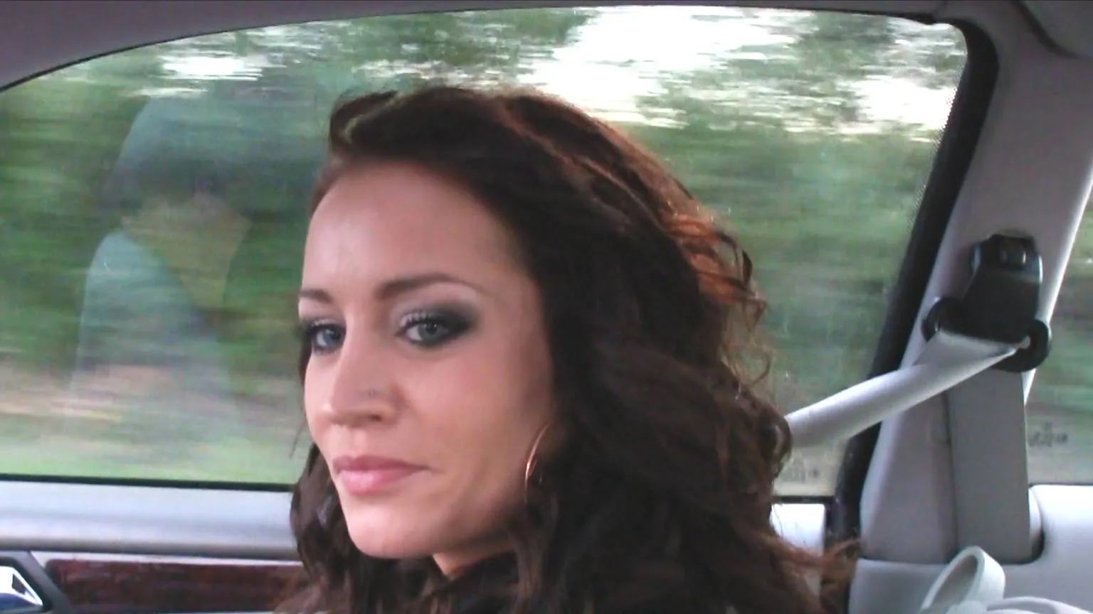 Wild Brunette Wants To Fuck A Complete Stranger - Fake Taxi - 1090858