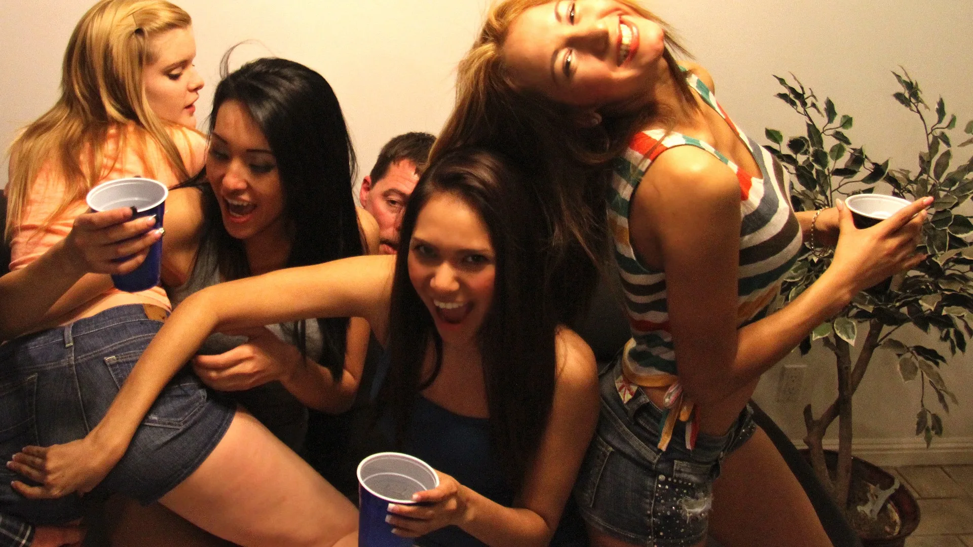 Challenge Accepted ! - Real Slut Party - 1130035