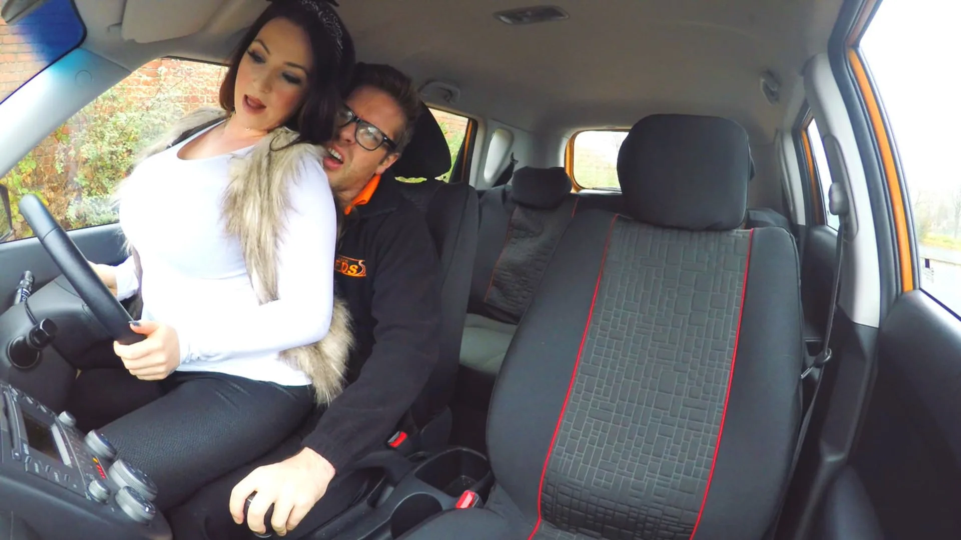 Busty Jail Bird Wants a Wild Ride - Fake Driving School - 1088723