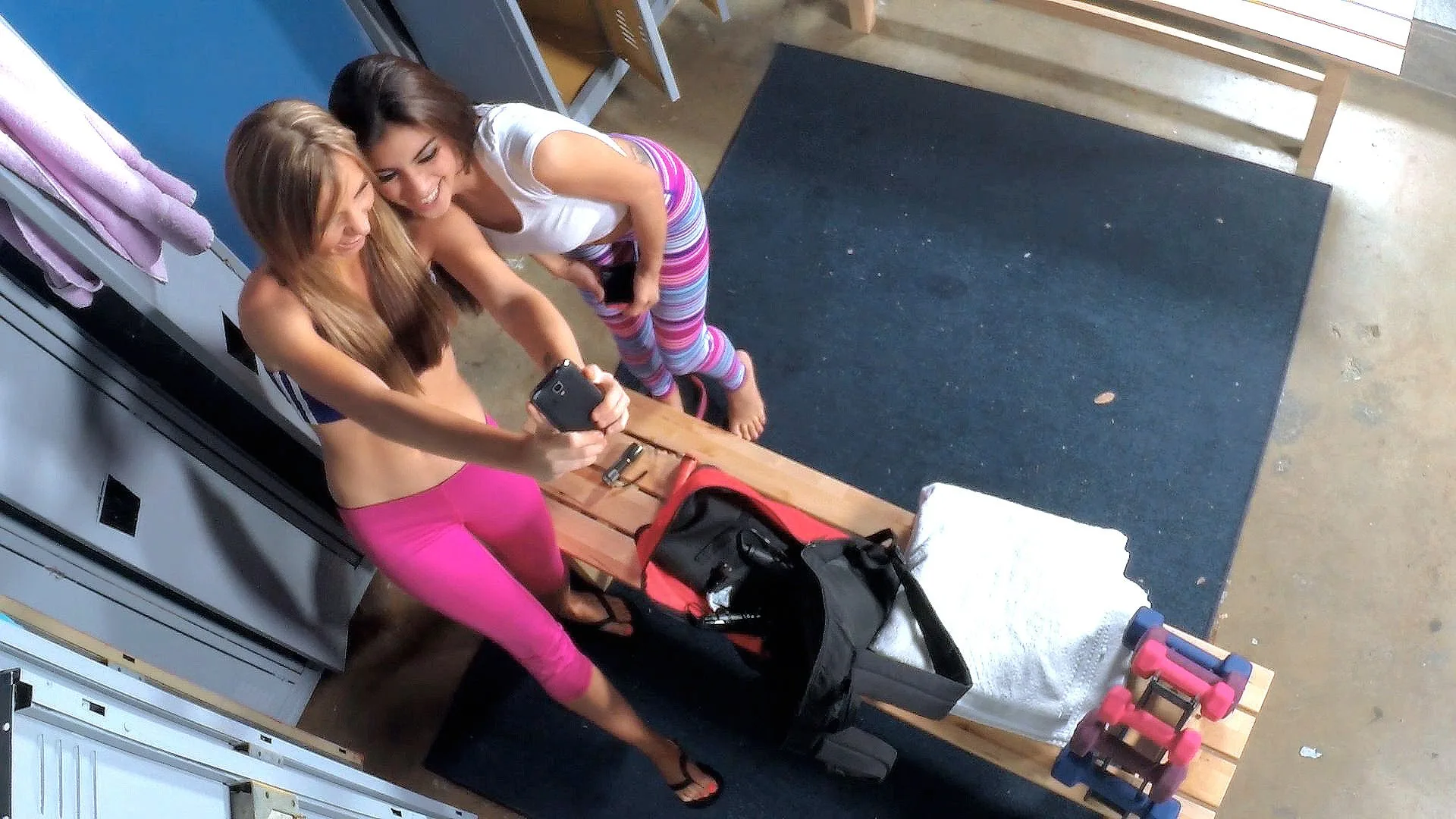 Naughty Burglars Share a Dick - Pervs On Patrol - 1119953