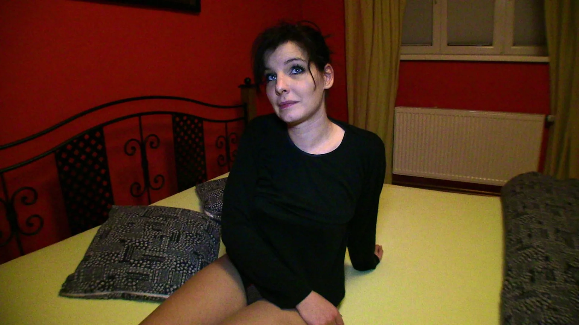 Stranger's Cum Splooshed In Brunette's Mouth Makes Her Happy - Public Agent - 1123192