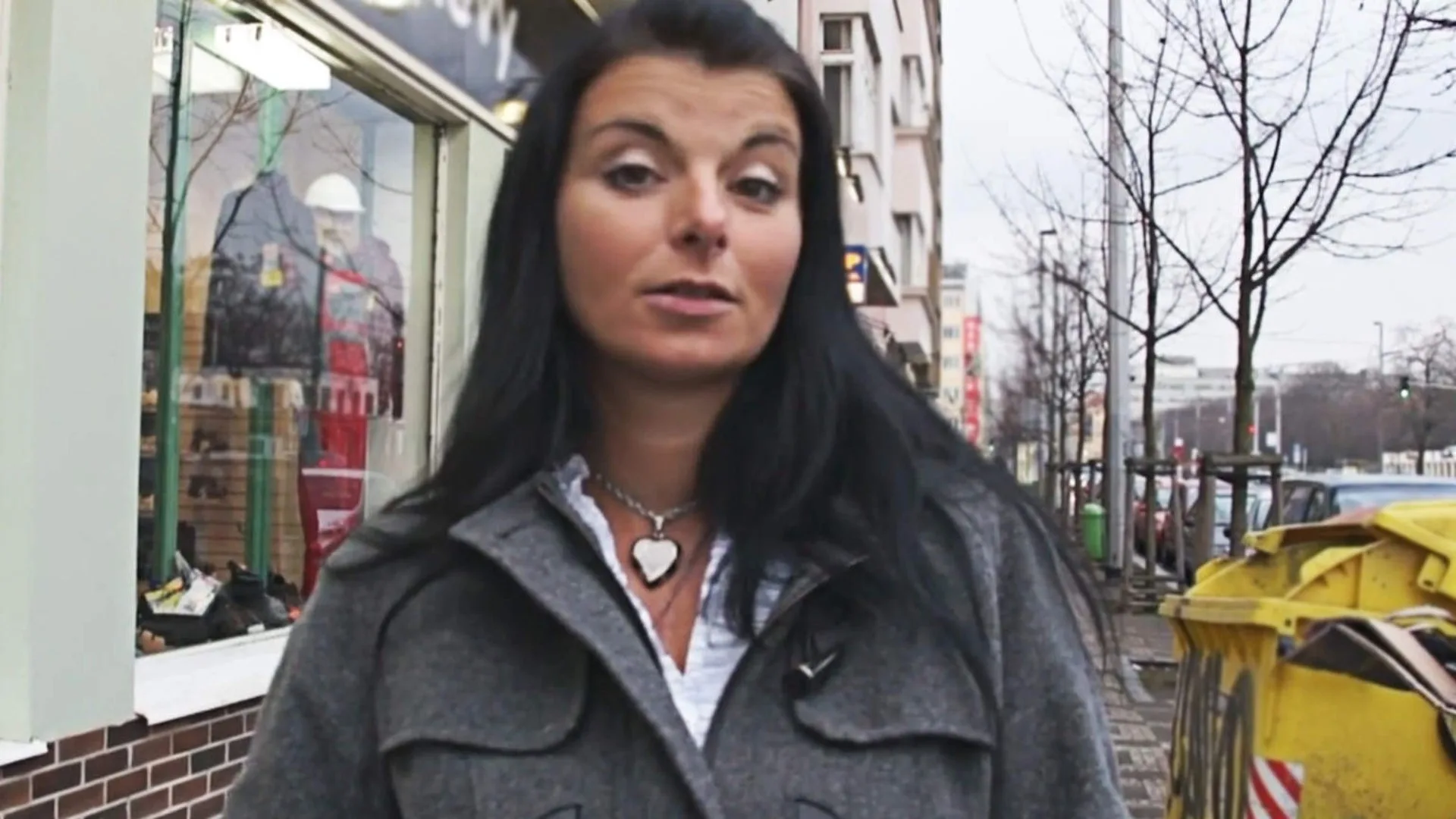 Hot MILF Gets Stuffed By A Thick Dick Thinking She's Getting A Job - Public Agent - 1123339