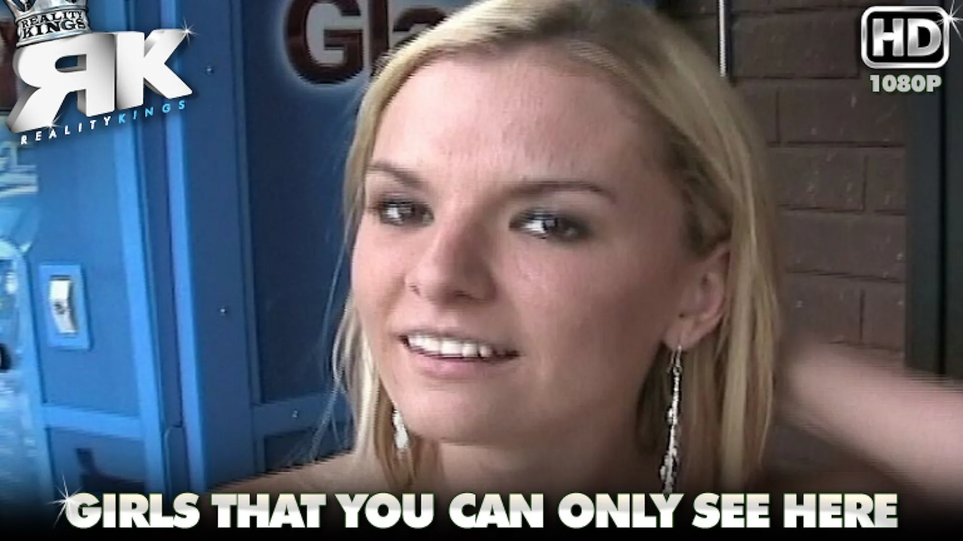 Ripe Peach - Street Blowjobs - 1135241