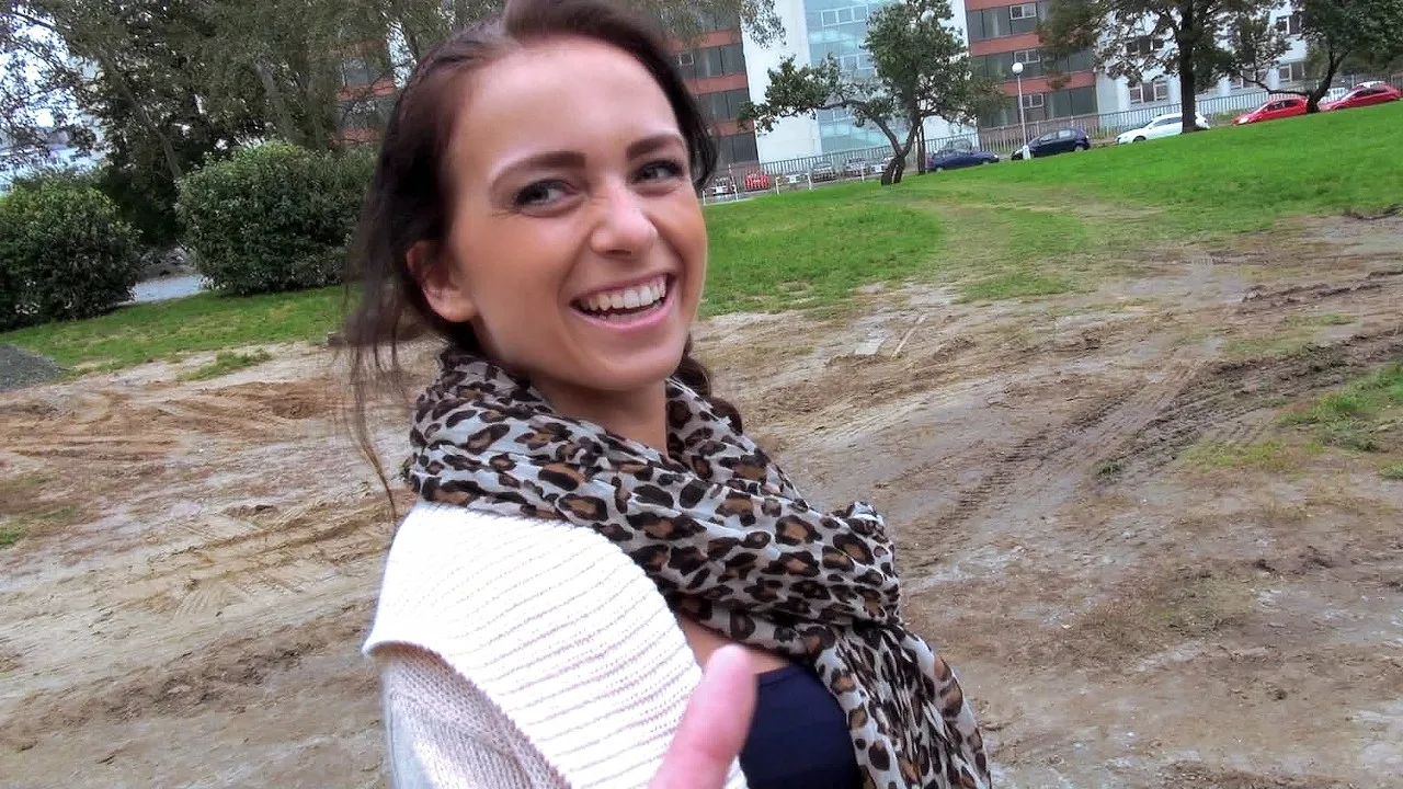 Juicy Butt GF Tries Anal - Lets Try Anal - 1100628