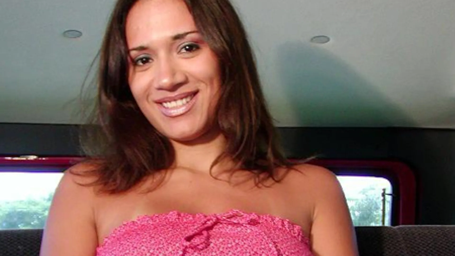 Isabelle - Bang Bus - 405905