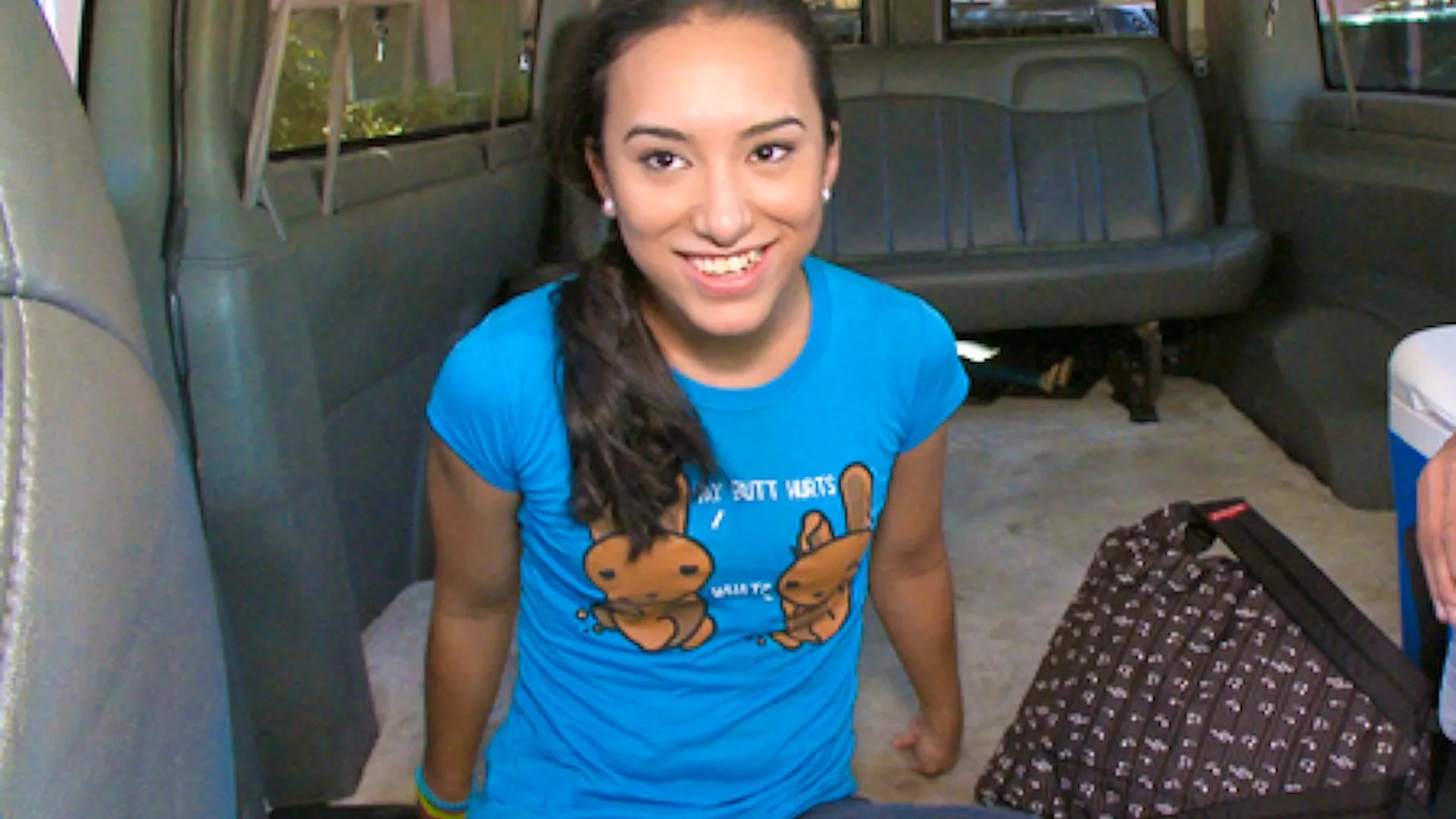 Nina Loves Rimmy - Bang Bus - 406182