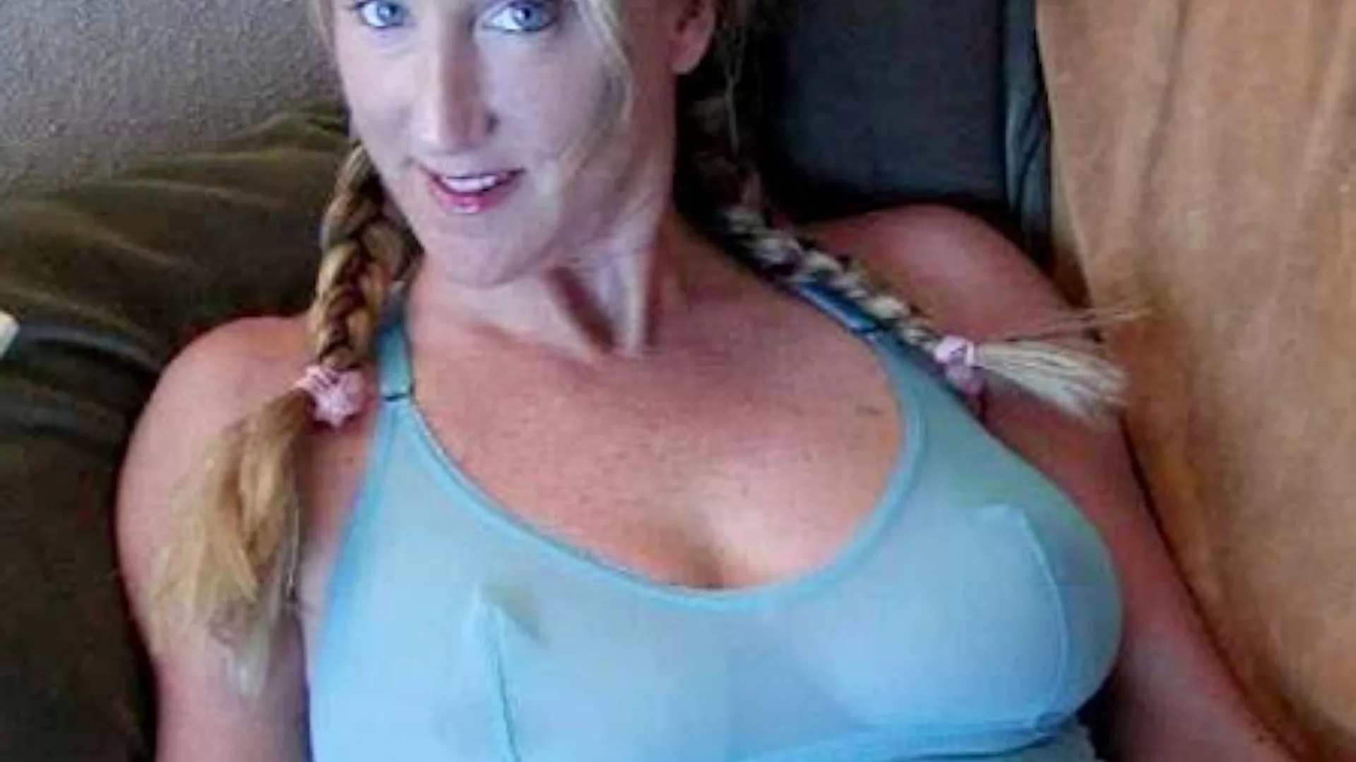 Daddy's Girl Gets Stuffed - Boob Squad - 33283