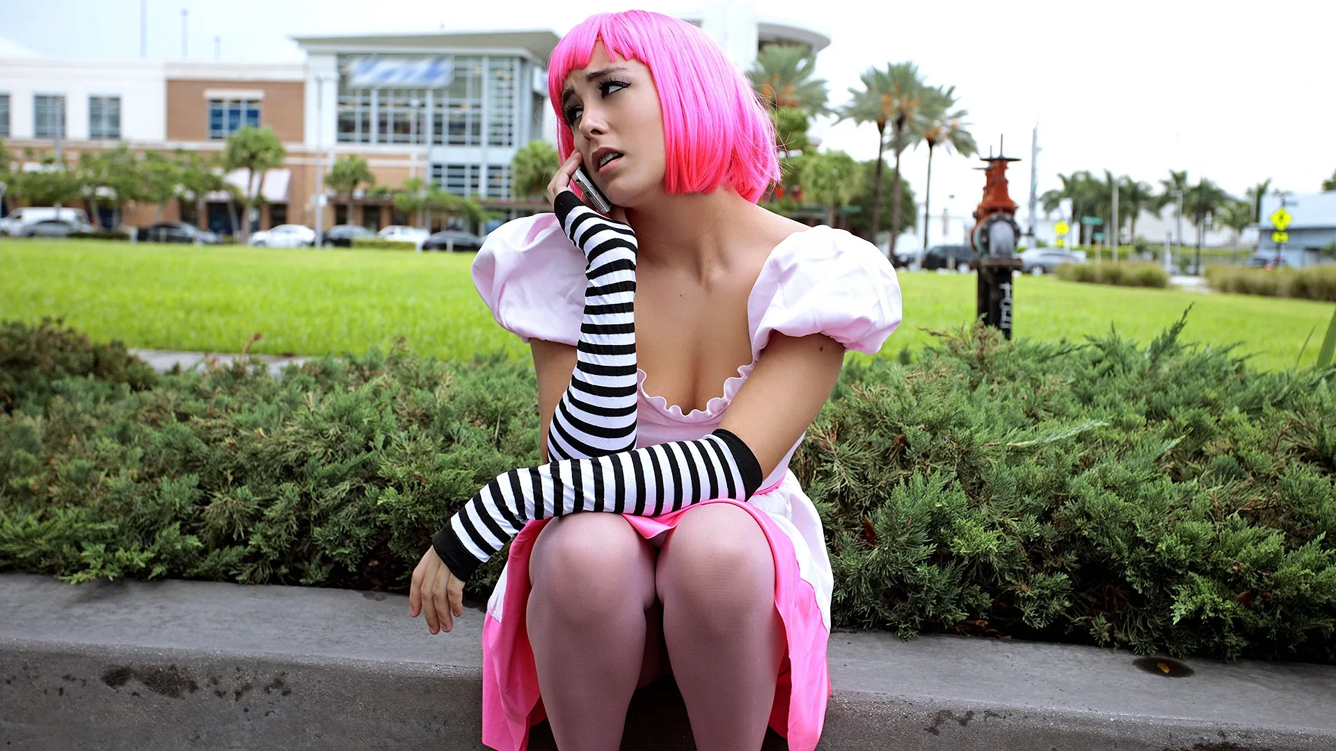 Cosplaying Chick Sucks Like a Pro - Stranded Teens - 1134615