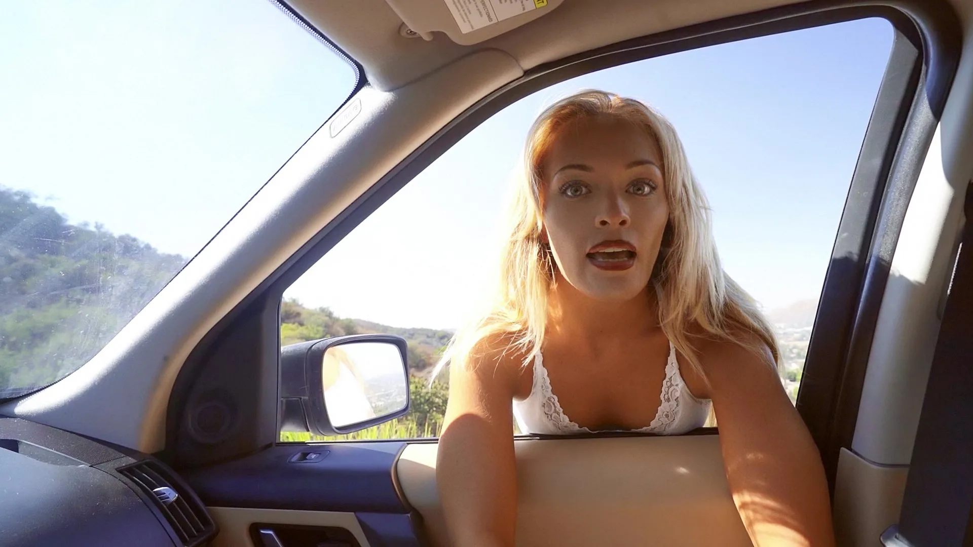 Pacific Pussy Trail - Stranded Teens - 1134673