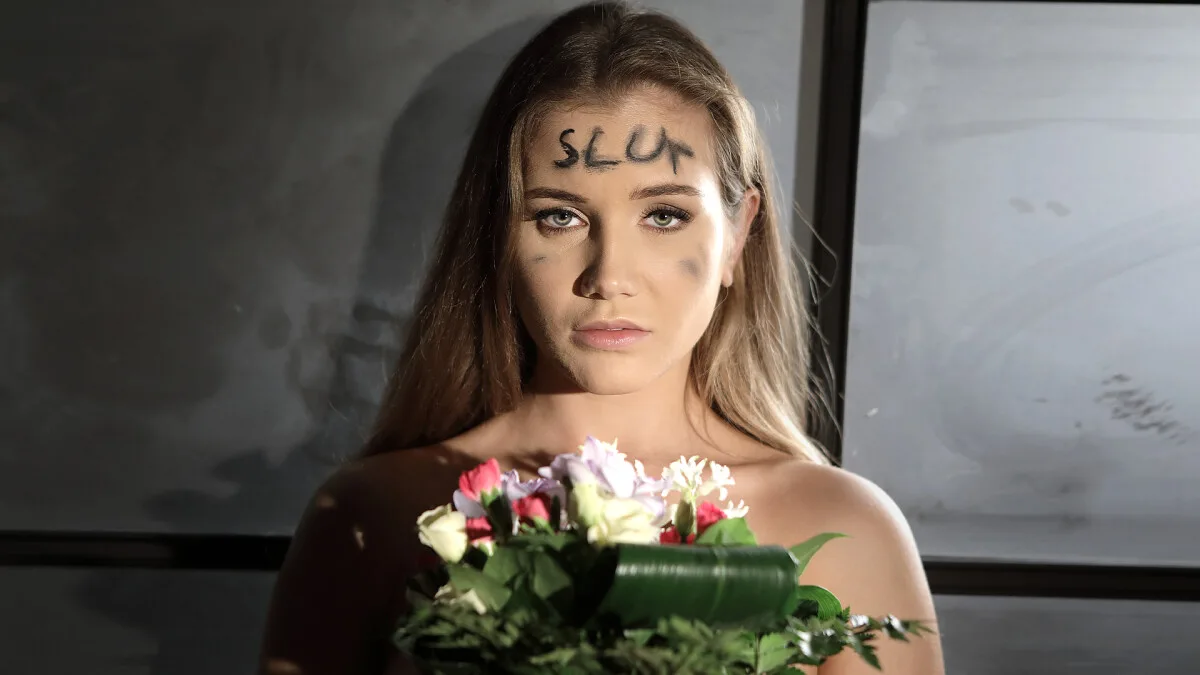 Rise Of The Slut - Dark Room VR - 400468