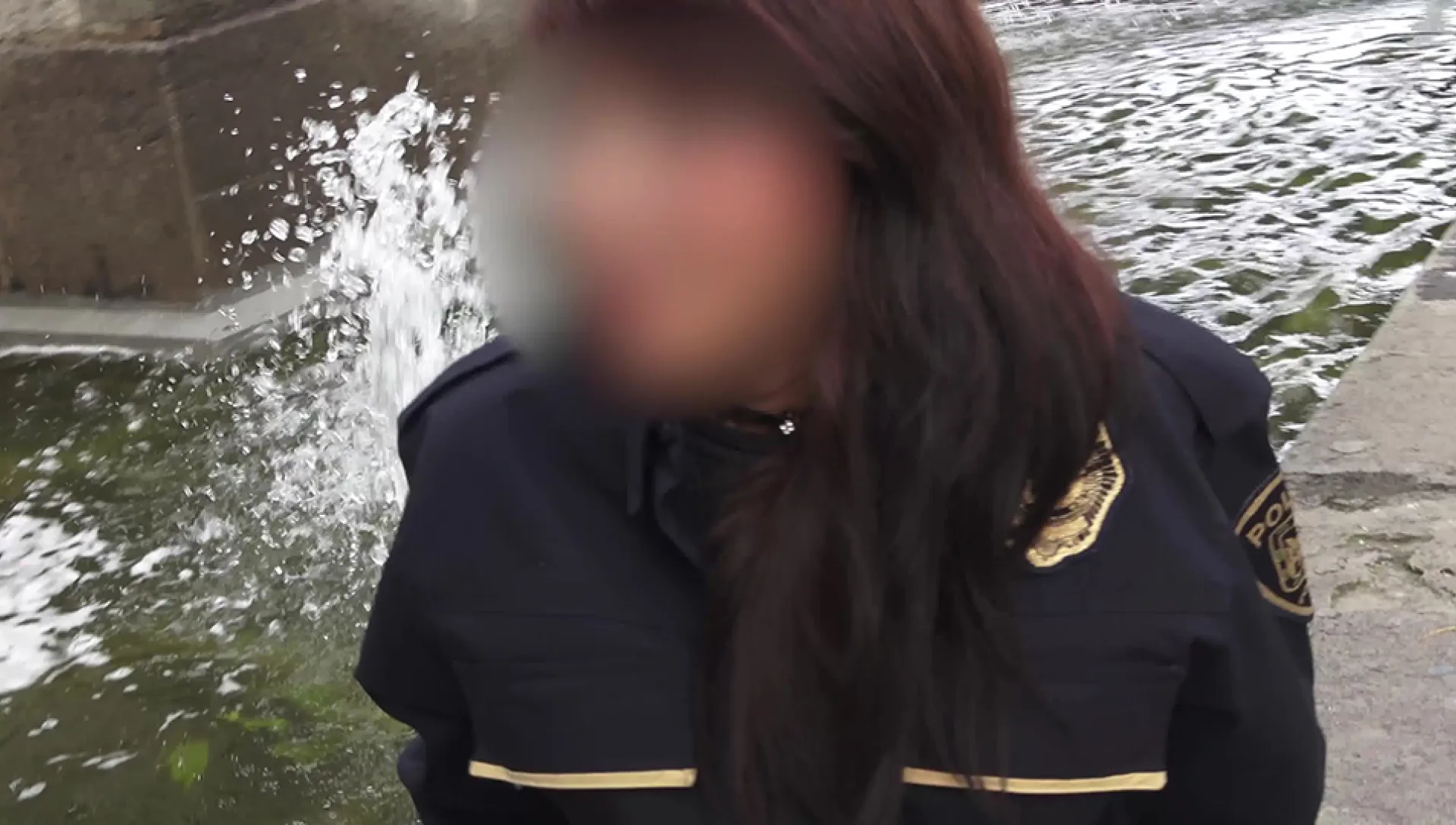 Señorita policia - EXPOSED Latinas - 1114189