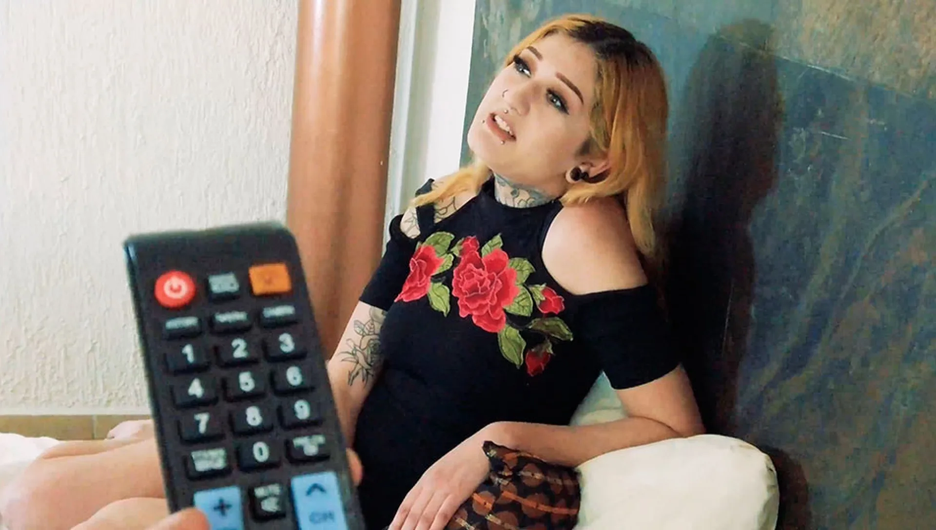 Controlled and fucked - EXPOSED Latinas - 1114259