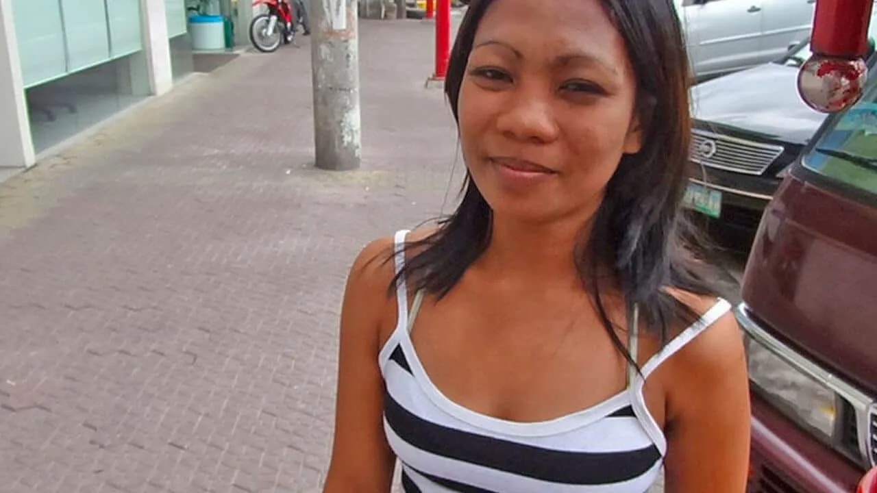 XXX Filipina video with dark-skinned spinner doing anal - Trike Patrol - 1121278